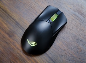 Trên tay chuột gaming ASUS ROG Gladius III Wireless: Diện mạo mới, nhẹ hơn, pin lâu hơn