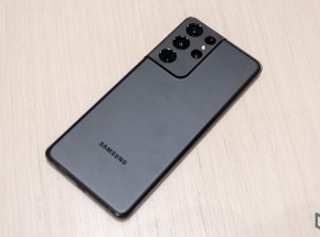 Nhà bán lẻ đem đến ưu đãi gì cho Galaxy S21 Plus 5G năm nay