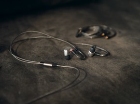 Sennheiser ra mắt tai nghe in-ear cao cấp Sennheiser IE 900, giá 36,590,000 VND