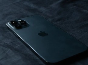 Nhiếp ảnh gia Austin Mann trình diễn khả năng của ProRAW trên iPhone 12 Pro Max