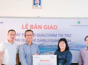 Qualcomm đồng hành cùng Quỹ Dariu trao máy tính cho các trường học khu vực phía Nam