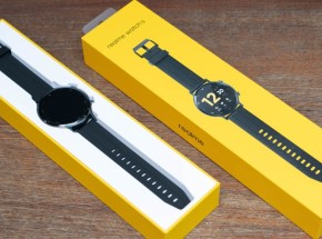 Mở hộp đồng hồ thông minh Realme Watch S: Thiết kế sành điệu, đo nhịp tim, nồng độ oxy trong máu