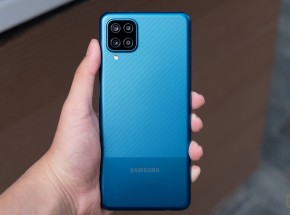 Samsung cam kết cập nhật điện thoại trong 4 năm tiếp theo cho các mẫu 2019 về sau