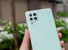 Trên tay Galaxy A22: Thiết kế trẻ trung cho GenZ, màn hình 90Hz, cấu hình mạnh giải trí cực đã