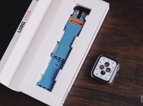 Trên tay dây cao su UAG Civilian cho Apple Watch, xịn hơn dây cao su zin của Apple